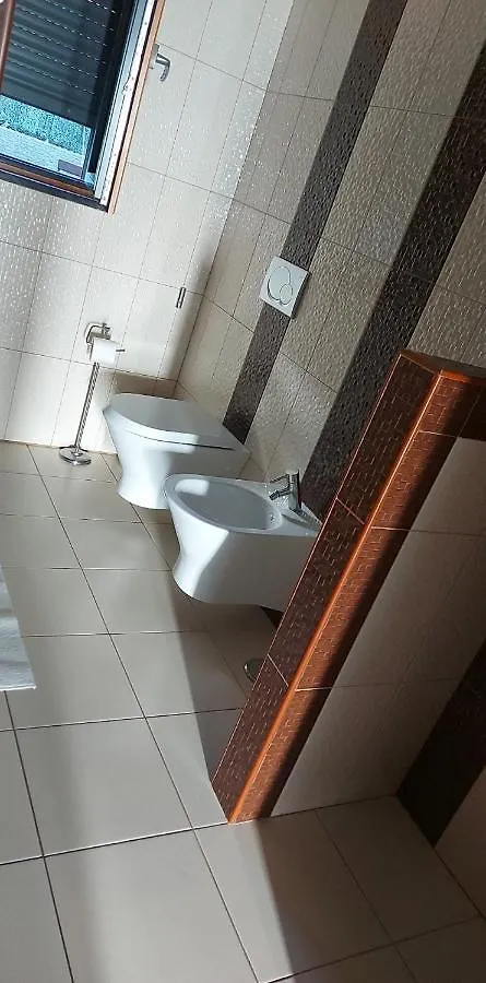 Al 